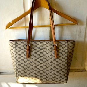 Michael Kors MK JST MED Saffiano Leather - NAT/ACORN